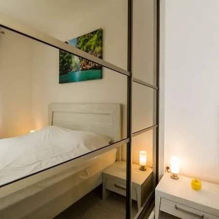 Schiller 57 - Free Private Parking *