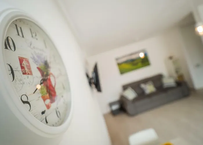 Schiller 57 - Free Private Parking * Brasov